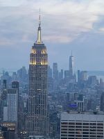 Miles for Ukraine Empire State Building at dusk